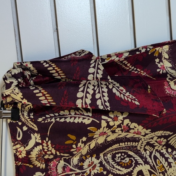 Talbots 100% Silk Flora/Red Paisley Wrap Skirt Size 14 P EUC - Picture 6 of 11